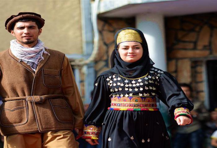 Warna-warni Fashion Show di Kabul